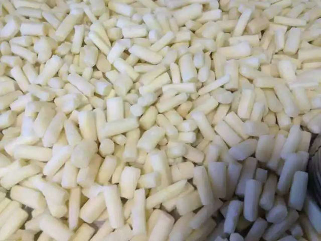 Frozen white asparagus section